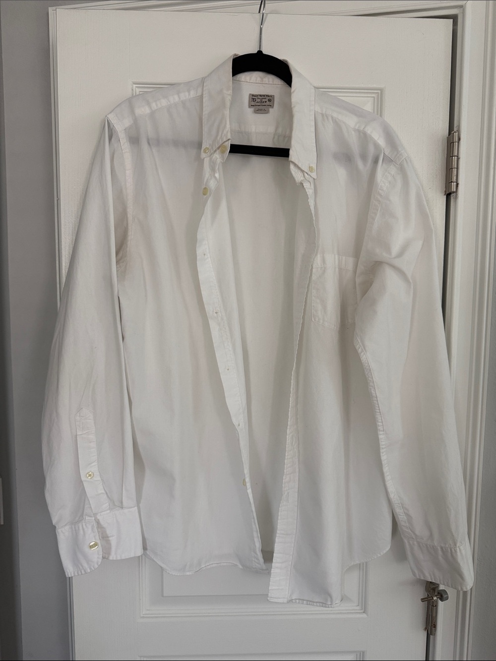 J Crew Classic White Button-Down Shirt - Men